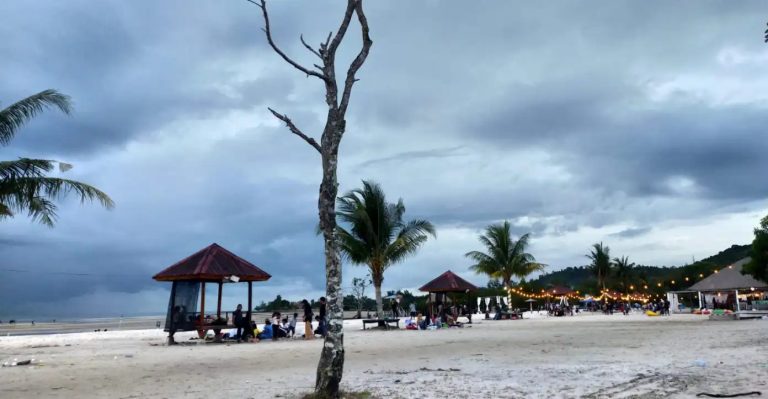 Pantai Rempang Galang