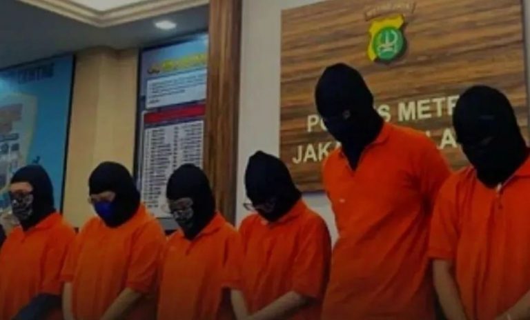 789b0f87eed909130bdde254785ad517