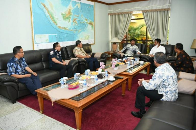 kominfo-menteri-johnny-kunjungan-batam-PDN-aptika-ayh-8 (1)