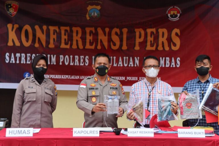 22D9C3DD-9AE0-4110-8B0C-1ACF82741DAC