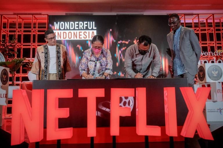 Kemenparekraf Gandeng Netflix Promosi Pariwisata dan Pengembangan Film Tanah Air