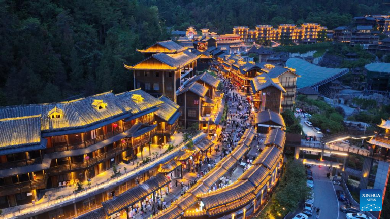 85265518_98a79777-4de8-4c5c-8f13-7a60024eebd3