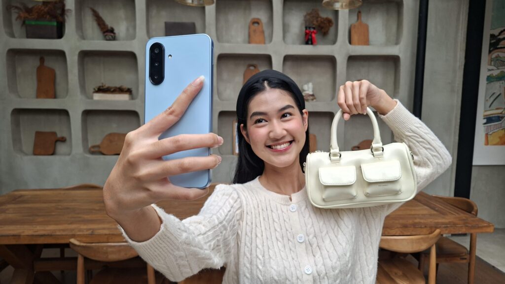 WhatsApp Image 2025-10-22 at 18.07.43