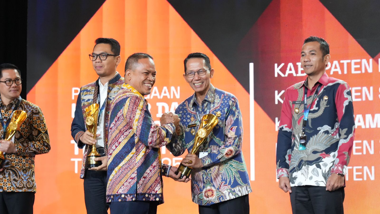 WhatsApp Image 2025-12-10 at 11.09.30